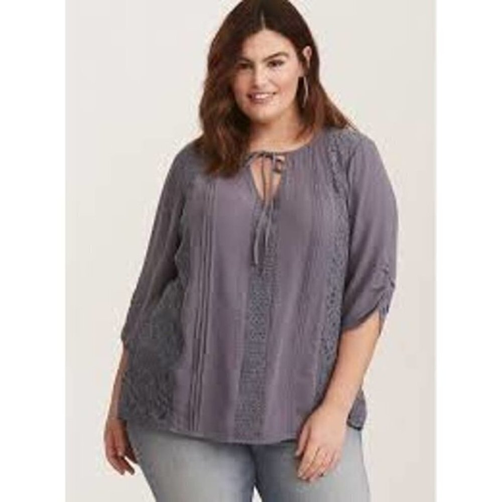 Torrid steel gray gauze lace insert tie top size 3 3x 1586